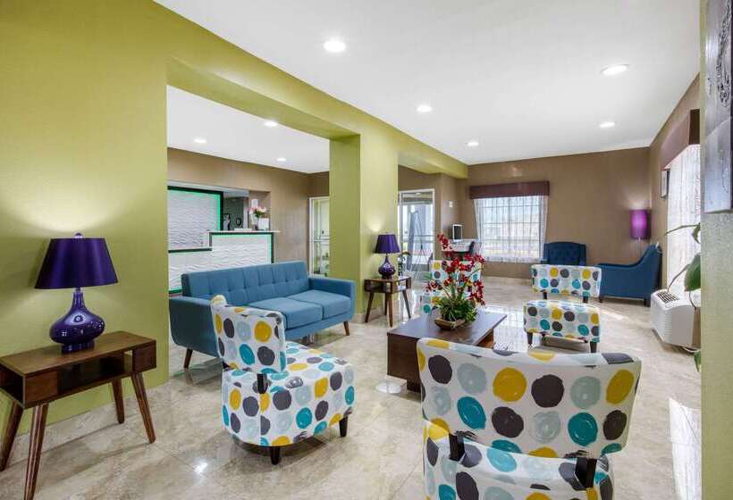 בית מלון כפרי Quality Inn