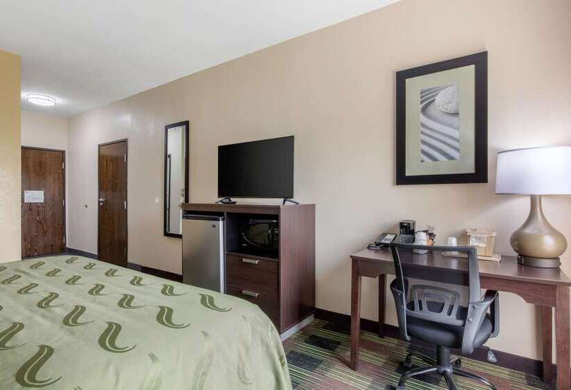 فندق Quality Inn