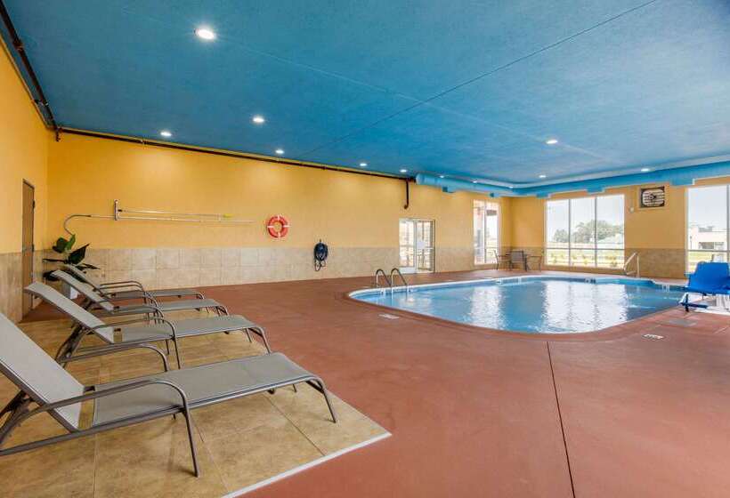 فندق Quality Inn