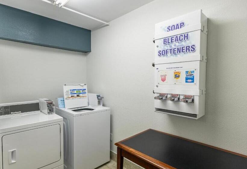 فندق Quality Inn