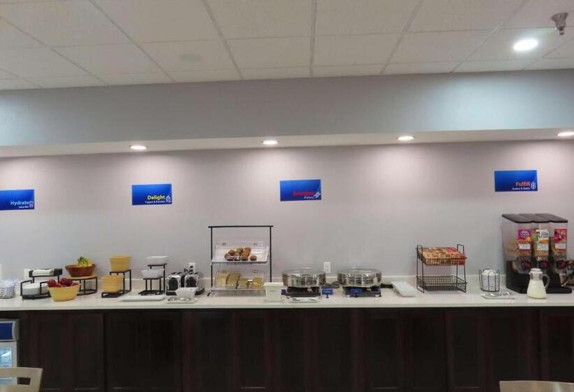 בית מלון כפרי Best Western Childress West