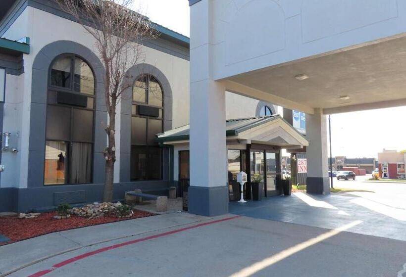 בית מלון כפרי Best Western Childress West