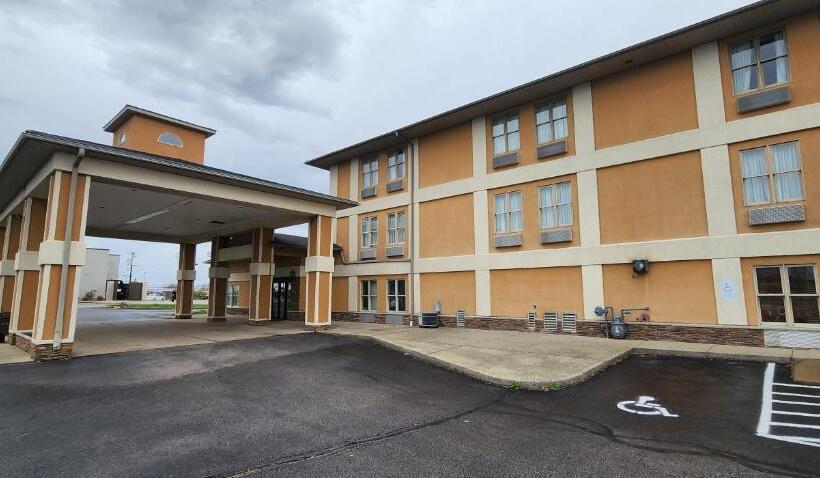 فندق Quality Inn