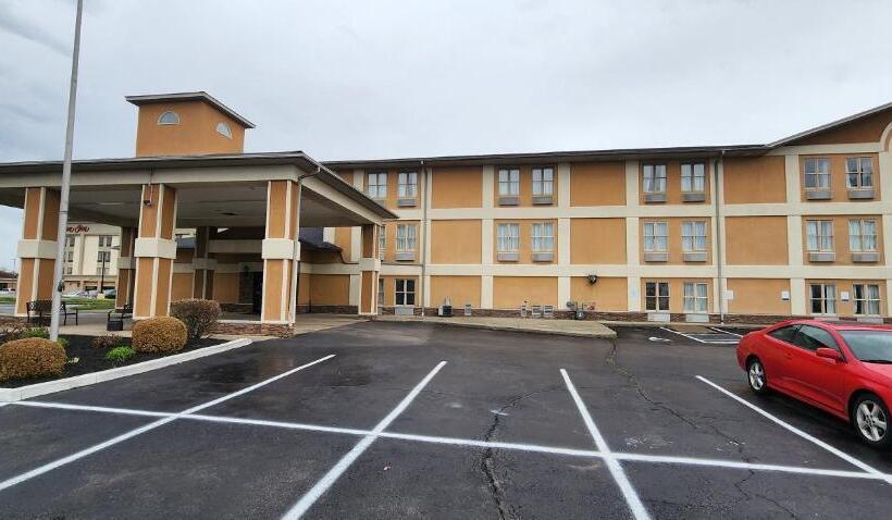 فندق Quality Inn