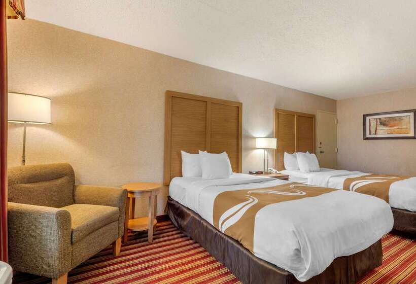 فندق Quality Inn Exit 4