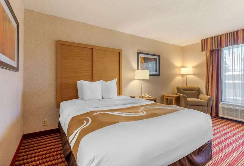 فندق Quality Inn Exit 4