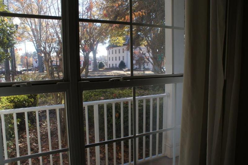 فندق Quality Inn Fayetteville Near Historic Downtown Square