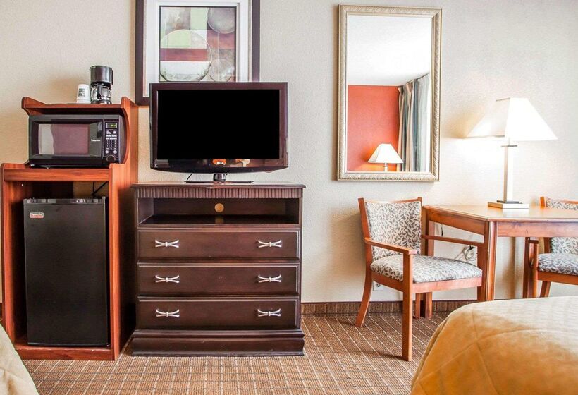 בית מלון כפרי Quality Inn Fort Dodge