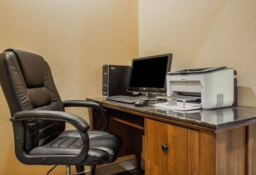 בית מלון כפרי Quality Inn Fort Dodge