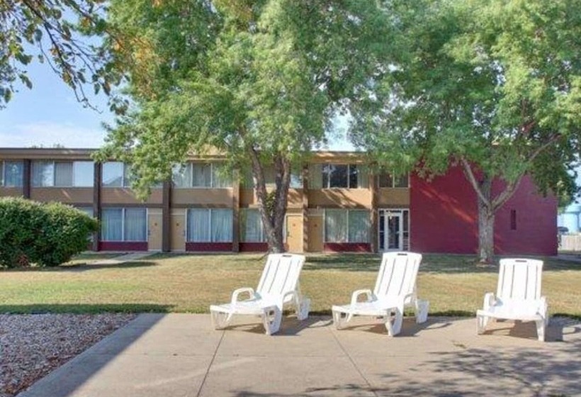בית מלון כפרי Quality Inn Fort Dodge