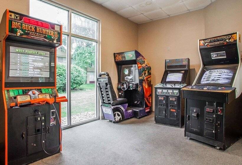 בית מלון כפרי Quality Inn Fort Dodge