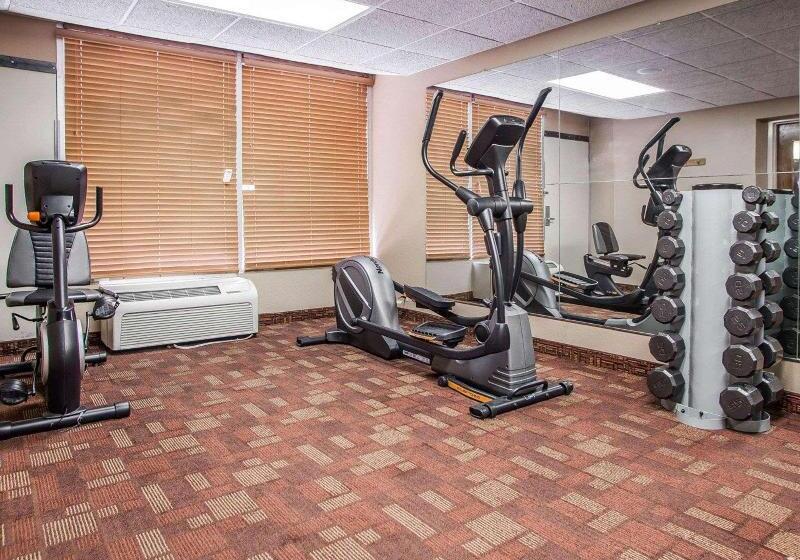 בית מלון כפרי Quality Inn Fort Dodge