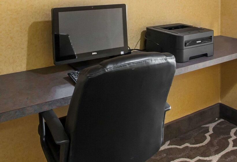 ホテル Quality Inn Hayti North