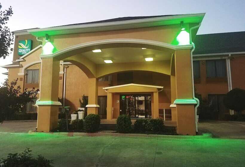 فندق Quality Inn