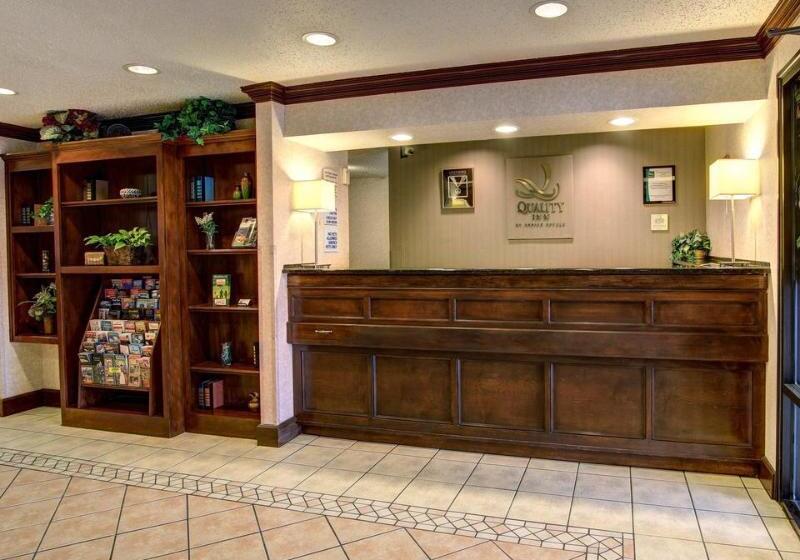 فندق Quality Inn