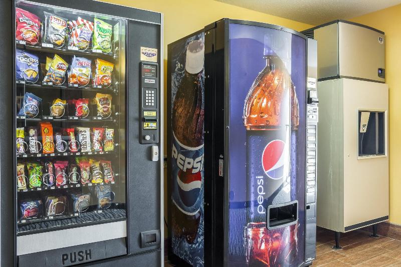 Отель Quality Inn Huron