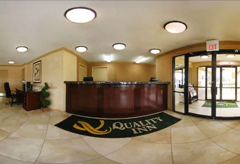酒店 Quality Inn Marshall