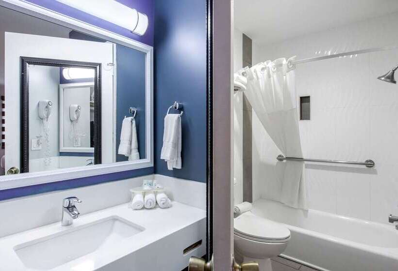 فندق Quality Inn Near Hollywood Walk Of Fame