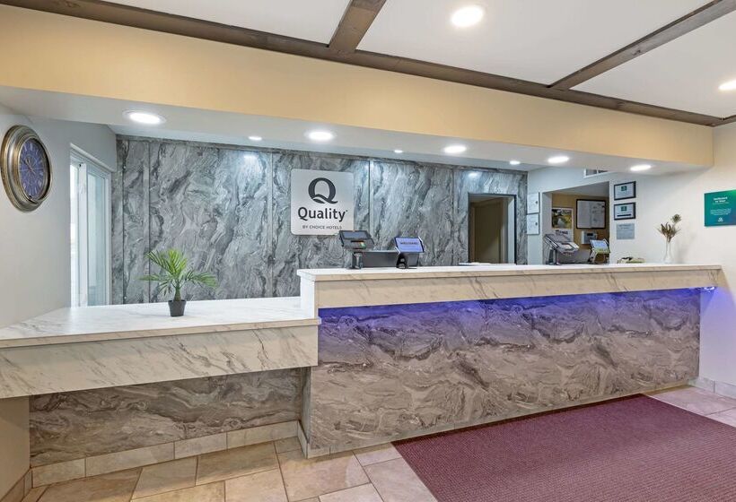 فندق Quality Inn Newton At I 80