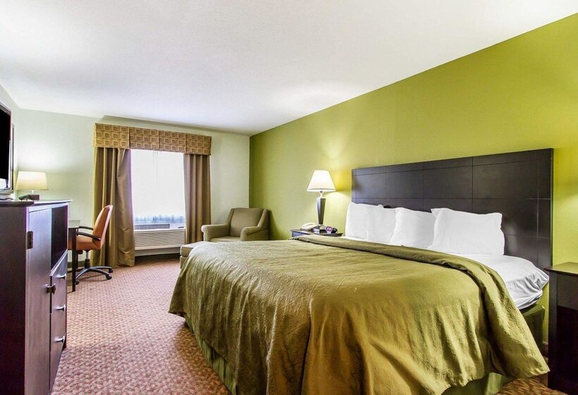 בית מלון כפרי Quality Inn