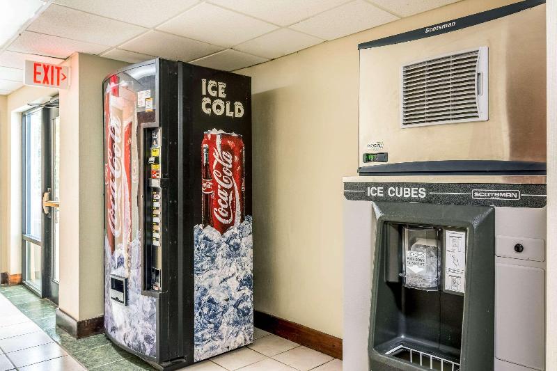 فندق Quality Inn Sandersville