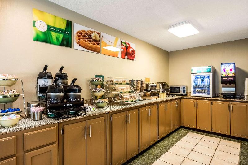 فندق Quality Inn Sandersville