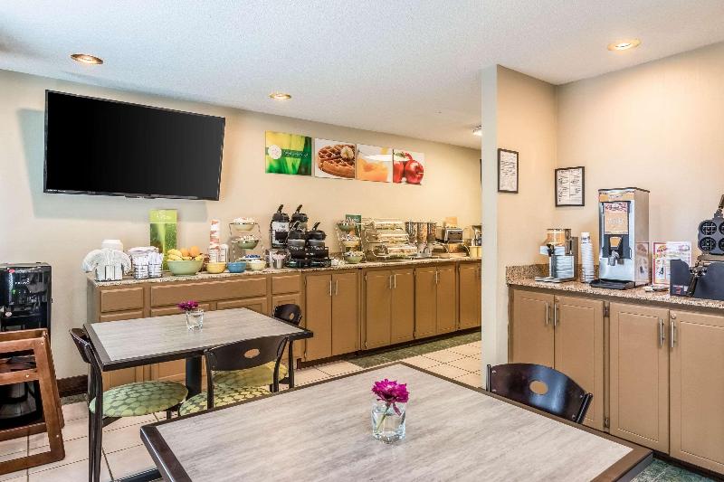 فندق Quality Inn Sandersville