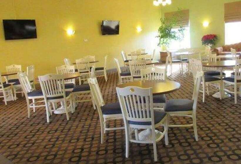 Отель Spark By Hilton Santa Nella On I 5