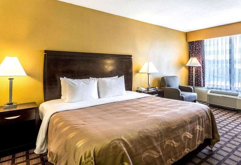 酒店 Quality Inn & Suites Baton Rouge West  Port Allen
