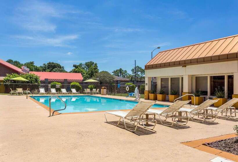 酒店 Quality Inn & Suites Baton Rouge West  Port Allen