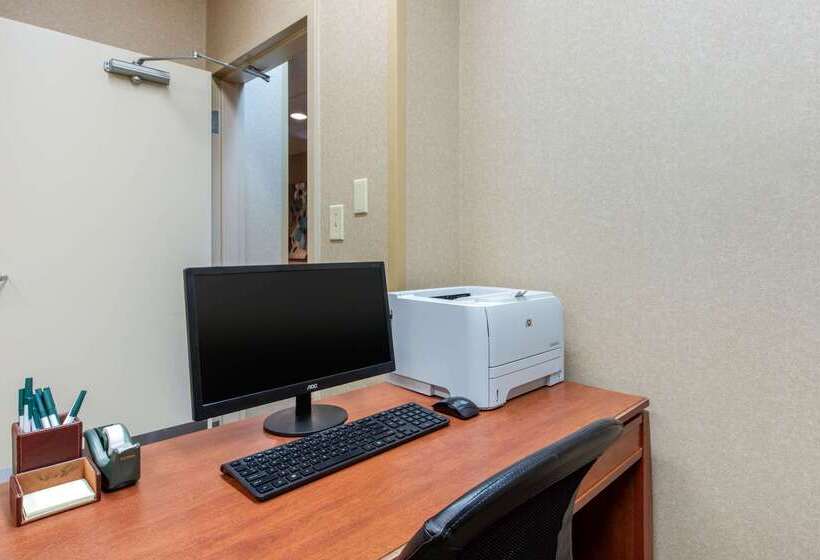 בית מלון כפרי Quality Inn & Suites Benton  Draffenville