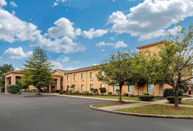 فندق Quality Inn & Suites Benton  Draffenville