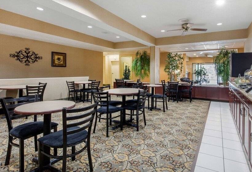 בית מלון כפרי Quality Inn & Suites Benton  Draffenville