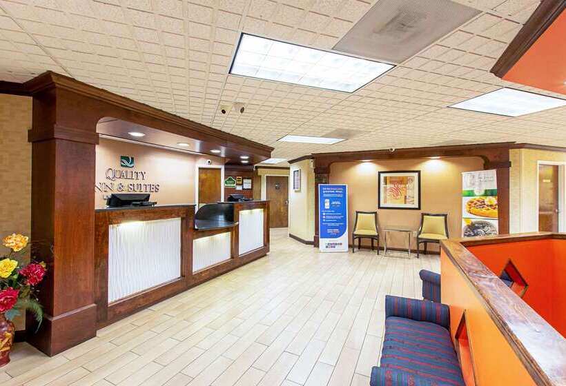 فندق Quality Inn & Suites Florence Civic Center
