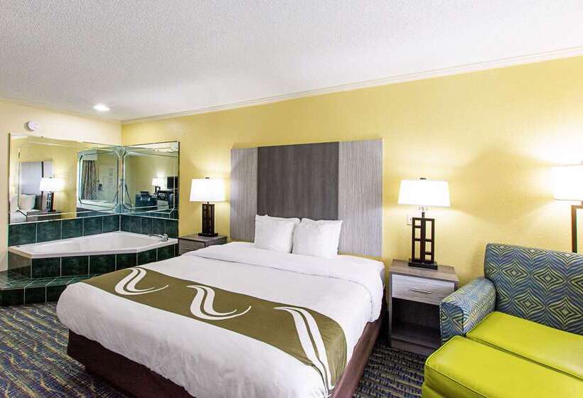 فندق Quality Inn & Suites Florence Civic Center