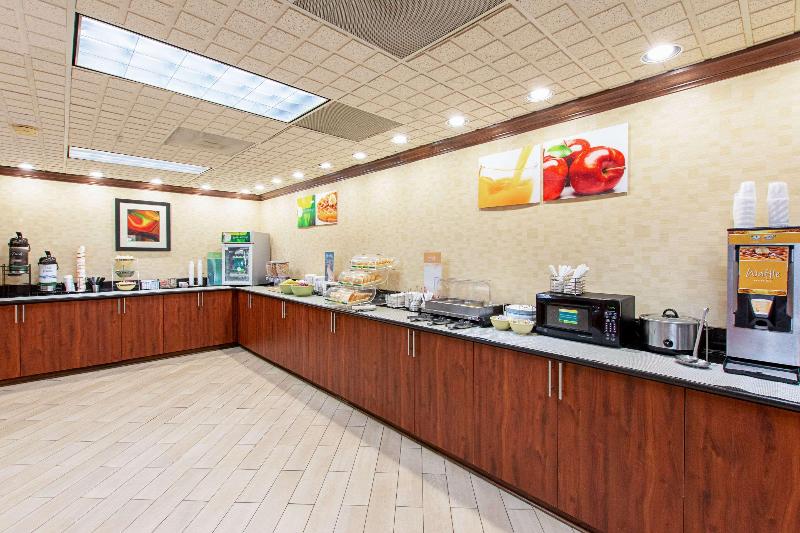 فندق Quality Inn & Suites Florence Civic Center