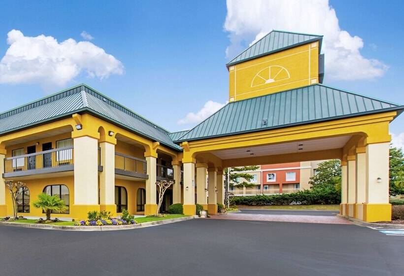 فندق Quality Inn & Suites Florence Civic Center