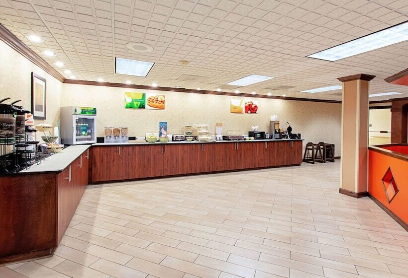 فندق Quality Inn & Suites Florence Civic Center