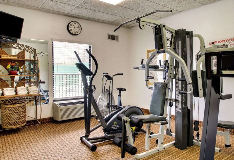 فندق Quality Inn & Suites