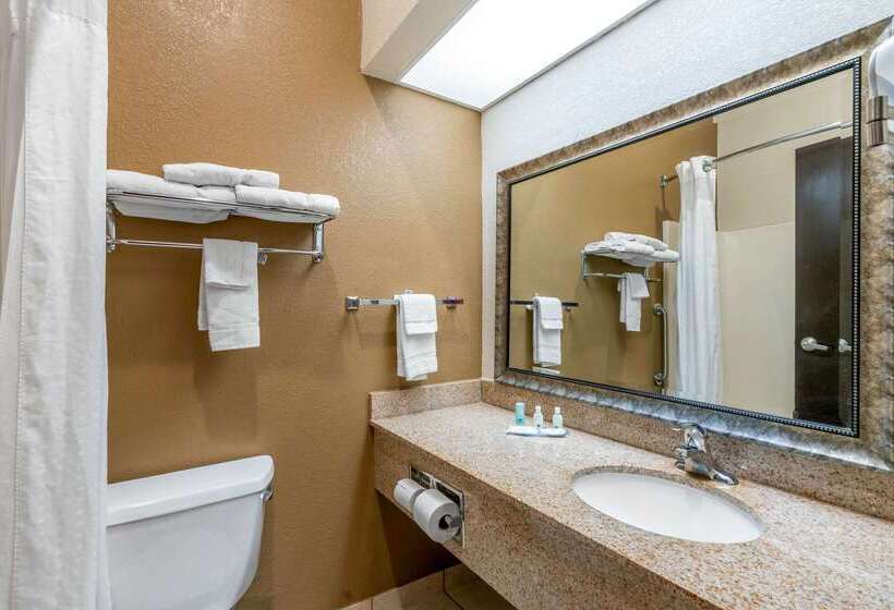 فندق Quality Inn & Suites Jefferson City