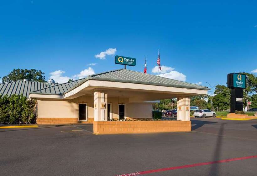 בית מלון כפרי Quality Inn & Suites Lufkin