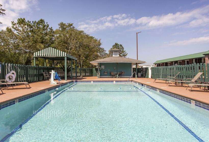 فندق Quality Inn & Suites