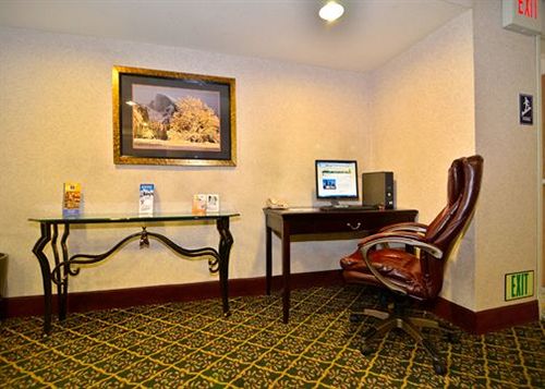 酒店 Quality Inn & Suites Weed  Mount Shasta