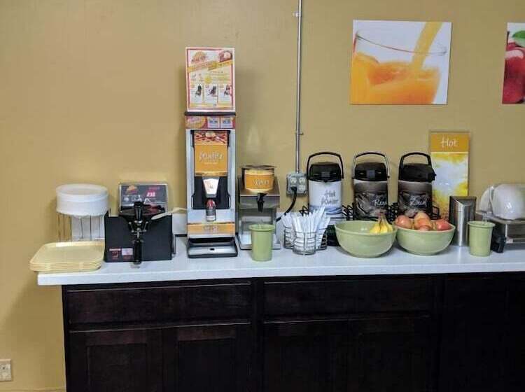 فندق Quality Inn