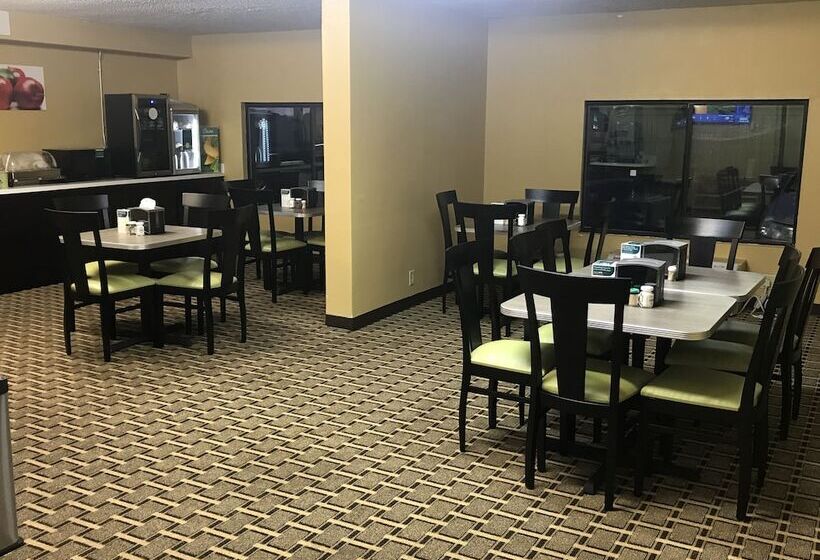 فندق Quality Inn