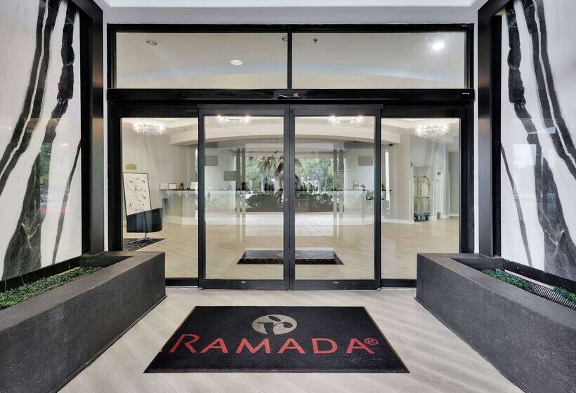 فندق Ramada By Wyndham Jacksonville I 95 By Butler Blvd