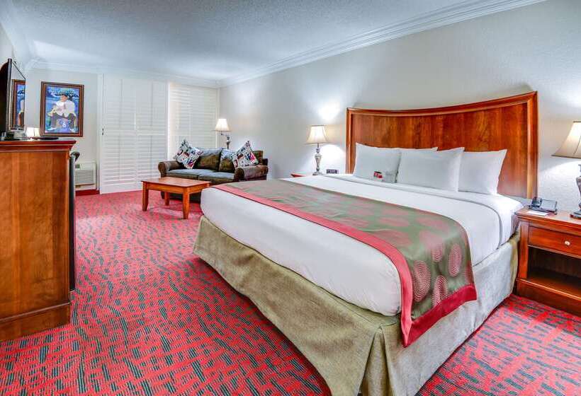호텔 Ramada By Wyndham Metairie New Orleans Airport