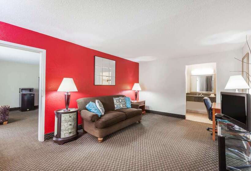 酒店 Ramada By Wyndham New Iberia