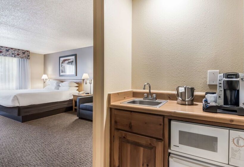 فندق Red Lion Inn & Suites Goodyear