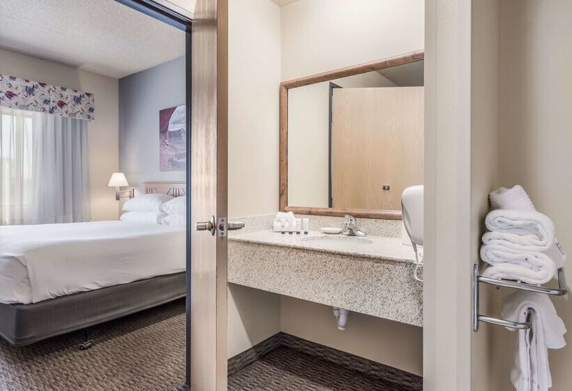 فندق Red Lion Inn & Suites Goodyear